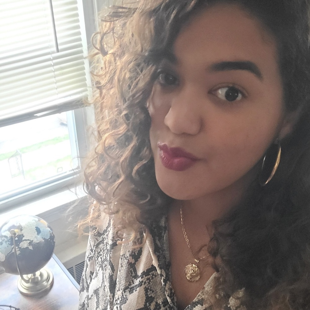 Meet your Posher, Janradliz